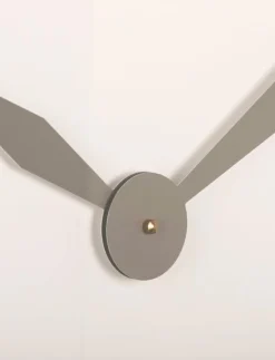 KARLSSON Wall clock Albatross iron - Väggklockor| Klockor