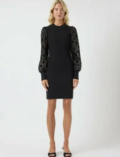 Kvinnor YAS Klänningar|DOTME LS KNIT DRESS S. NOOS - Korta klänningar