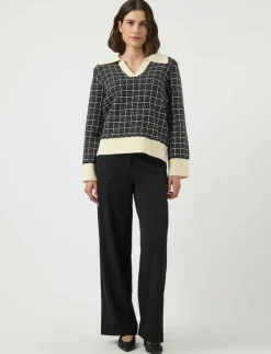 Kvinnor YAS Stickat|LIVIA LS V-NECK KNIT PULLOVER NOOS - Stickat